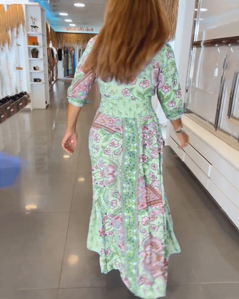 3/4 Sleeve Vacation Dress with V-Neckline