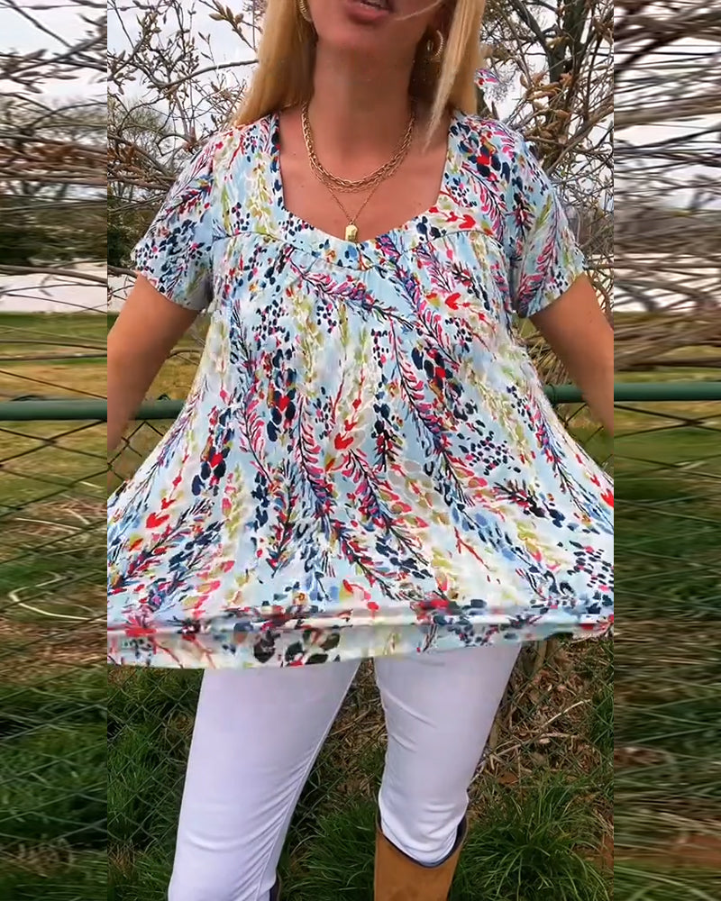 U-Neck Patterned Short Sleeve T-Shirt