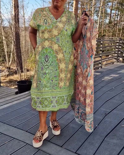 Short Sleeve V-Neck Straight Patterned Dress