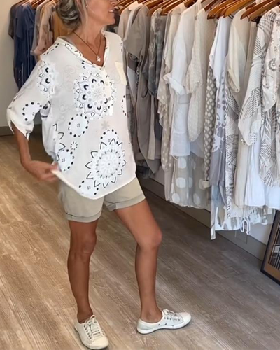 Versatile Printed V-Neck Blouse with Half-Length Sleeves