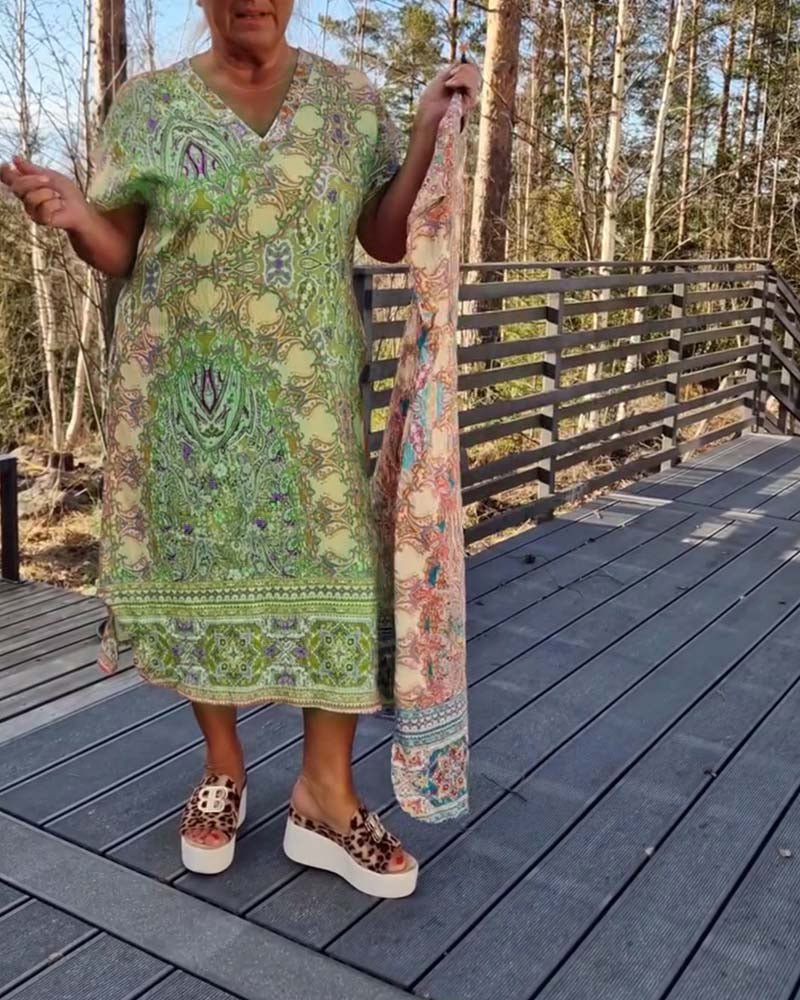 Short Sleeve V-Neck Straight Patterned Dress