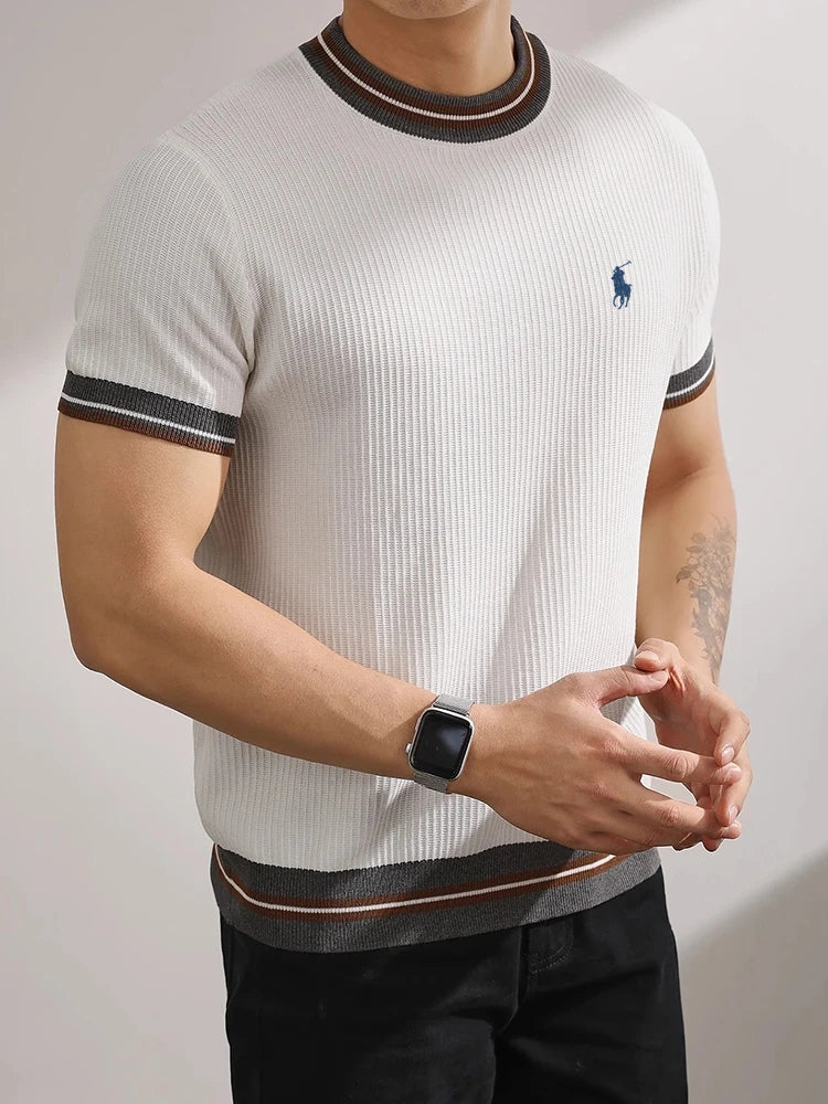 Men’s Casual T-Shirt — Clean Fit